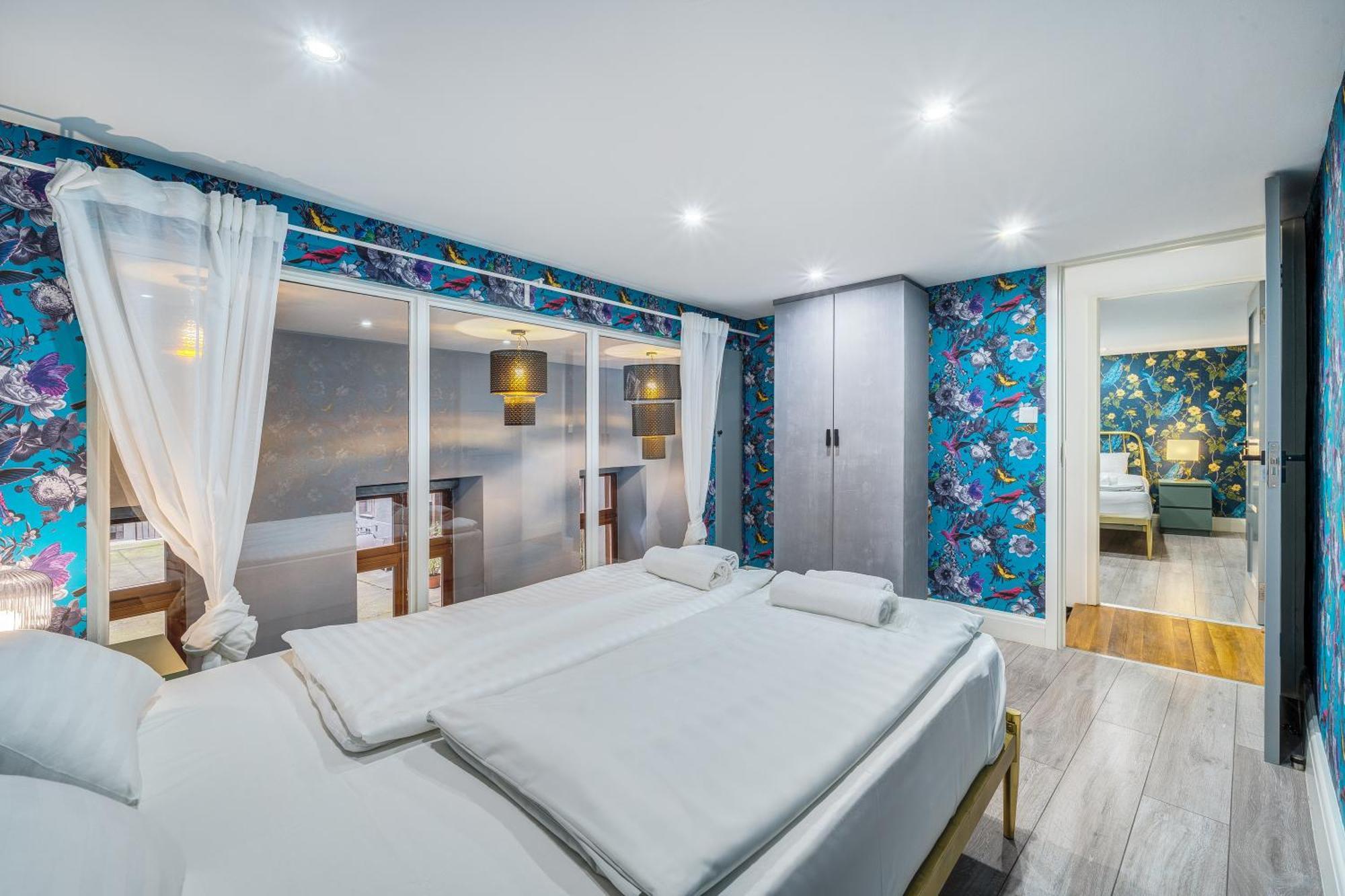 Azure Oasis In The Heart Of The City Budapest Exterior foto